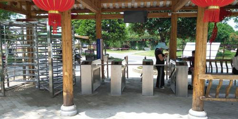 公園通道翼閘門(mén)板
